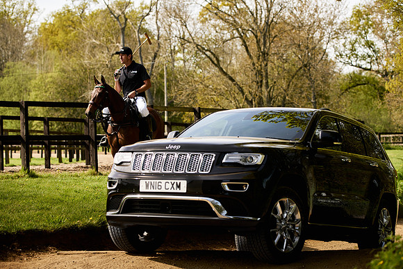 Nic Roldan taking delivery of the Jeep Grand Cherokee-_DSC3988.jpg