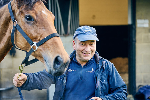 2022-11-16-Dominic-James-01573