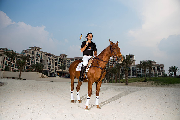 20121108-NACH-UAE-Polo-Pony-Beach-_G3A5582