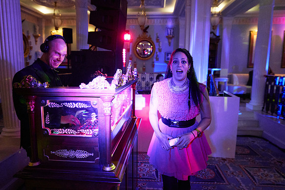 LANESBOROUGH-NYE-Dominic-James-_DJ96134.ARW2822