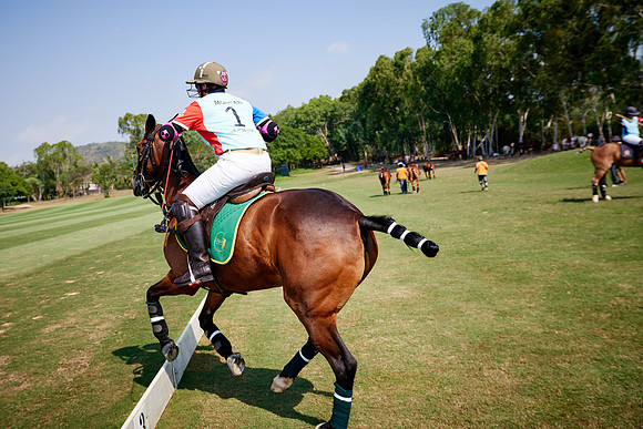 THAI-PINK-POLO-2019_DOM0876