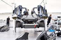 McLaren-GT3-Build-Dominc_James_00038 1