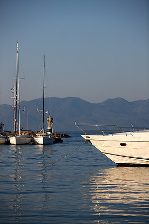 344C8213