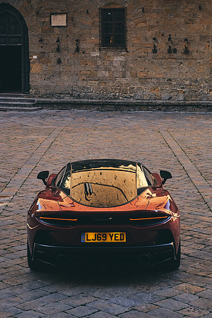 McLaren-GT-Dominic-Jmes-00125