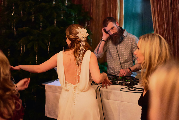 DJ-AK-WEDDING-18_DJ_6530