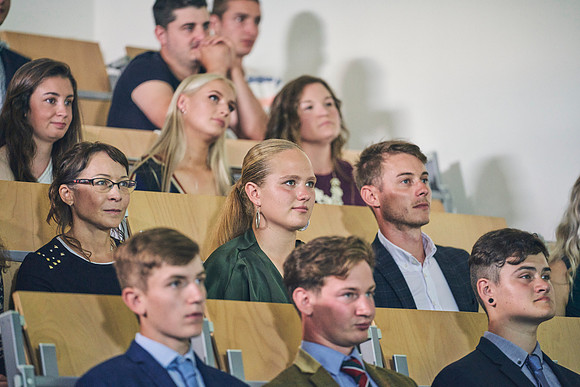 26th-June-National-Stud-Graduation-Dominic-James-3314
