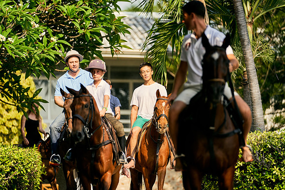 BEACH-RIDE-SATURDAY_2019_DomincJames_1119