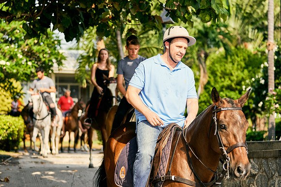 BEACH-RIDE-SATURDAY_2019_DomincJames_1130