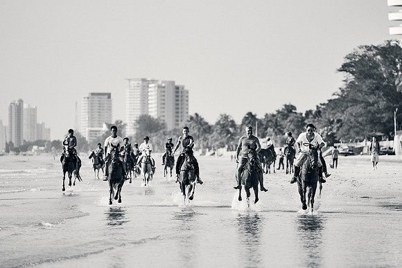 BEACH-RIDE-SATURDAY_2019_DomincJames_1235