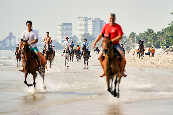 BEACH-RIDE-SATURDAY_2019_DomincJames_1254