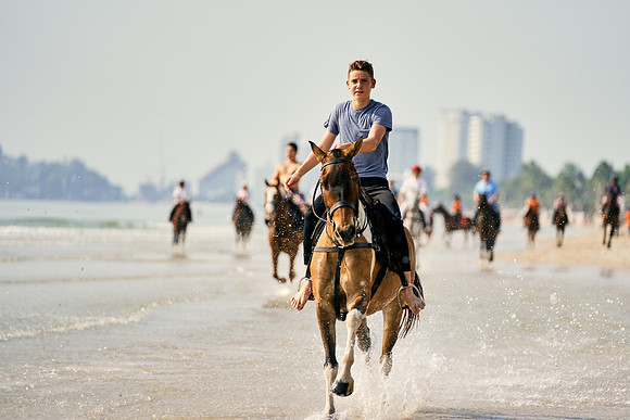 BEACH-RIDE-SATURDAY_2019_DomincJames_1265