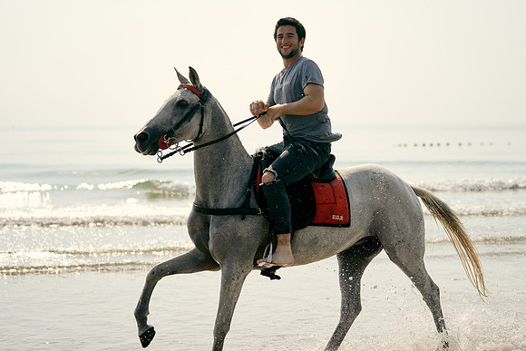 BEACH-RIDE-SATURDAY_2019_DomincJames_1400