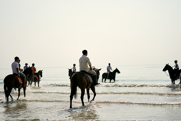 BEACH-RIDE-SATURDAY_2019_DomincJames_1443