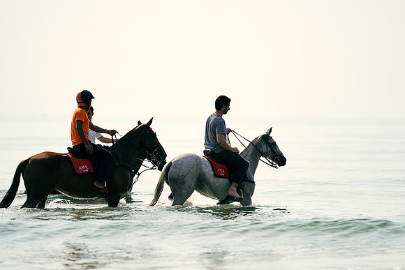 BEACH-RIDE-SATURDAY_2019_DomincJames_1510