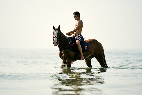 BEACH-RIDE-SATURDAY_2019_DomincJames_1611