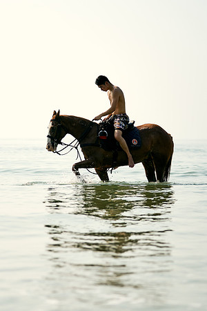 BEACH-RIDE-SATURDAY_2019_DomincJames_1630