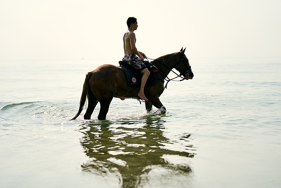 BEACH-RIDE-SATURDAY_2019_DomincJames_1651