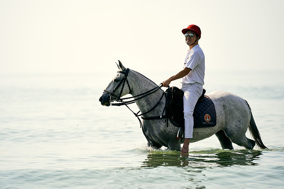 BEACH-RIDE-SATURDAY_2019_DomincJames_1684
