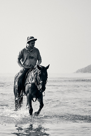 BEACH-RIDE-SATURDAY_2019_DomincJames_1701