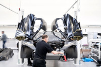 McLaren-GT3-Build-Dominc_James_00062 1