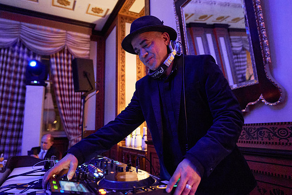 LANESBOROUGH-NYE-Dominic-James-_DJ94114.ARW0802