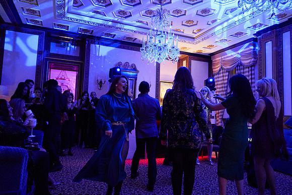 LANESBOROUGH-NYE-Dominic-James-_DJ94131.ARW0819