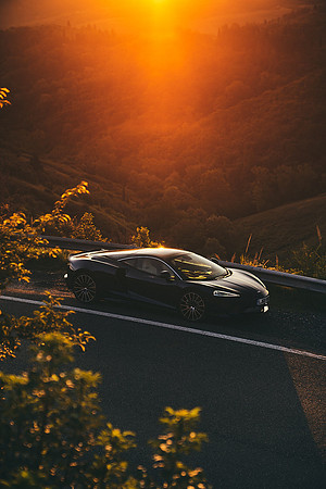 McLaren-GT-Dominic-Jmes-00022