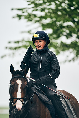 NEWMARKET-RACECOURSE-29th-APRIL-DJ-0060