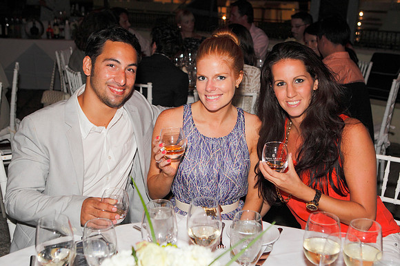 Royal-Salute-Jubilee-Cup_Zach-Zaman-Kate-Zaman-Carly-Bagelman-AG3A9698