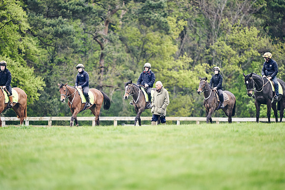 HORSES-IN-TRAINING-18TH-APR-DJ-2096