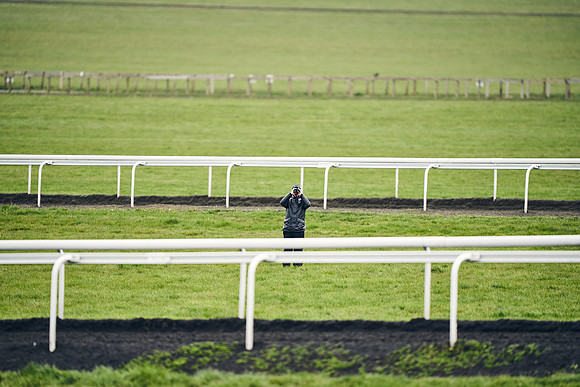 HORSES-IN-TRAINING-18TH-APR-DJ-1170