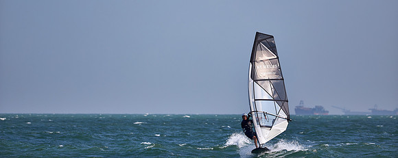 AQ1Y4207.CR2