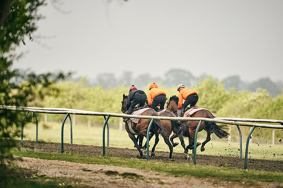 NEWMARKET-GALLOPS-24nd-APRIL-DJ-0662