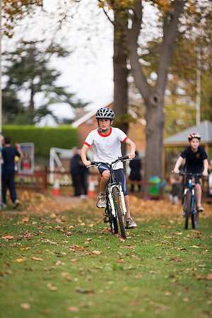 2014102020141020-Dominic-James-SJB-Triathlon-DJ142155.CR2