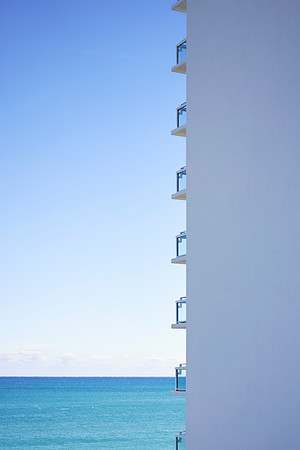 CARILLON-HIGH-RES-2079