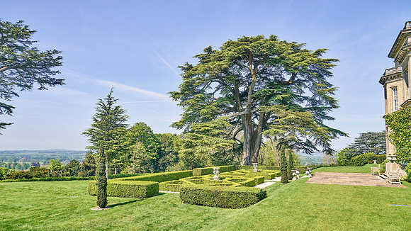 HEDSOR HOUSE MAY 2024101073_HDR