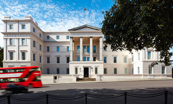 Thursday The Lanesborough0200.CR2