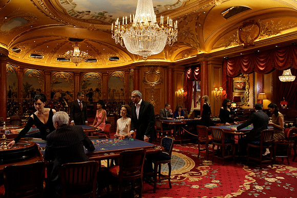 ritz_large_scale_165