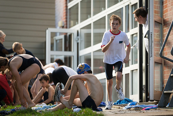 2014102020141020-Dominic-James-SJB-Triathlon-DJ141295.CR2