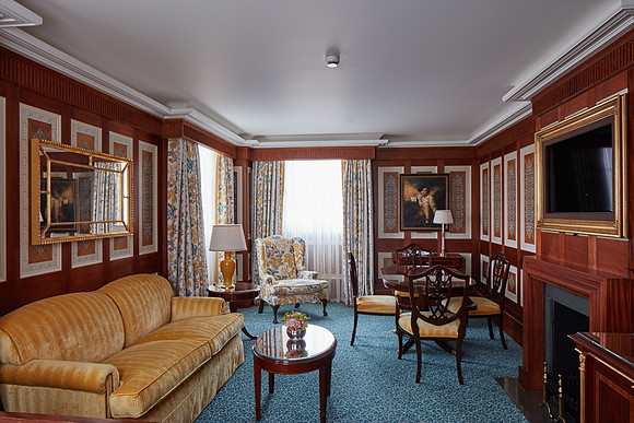 Wednesday - The Lanesborough0141.CR2