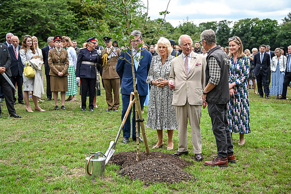 CI King Charles and Queen Camilla at the National Stud 077