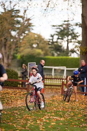2014102020141020-Dominic-James-SJB-Triathlon-DJ141450.CR2