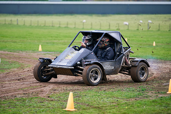 Chip-Thomas-002-DominicJames_DJ_0168