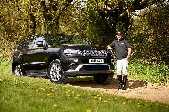 Nic Roldan taking delivery of the Jeep Grand Cherokee-_DSC3925.jpg