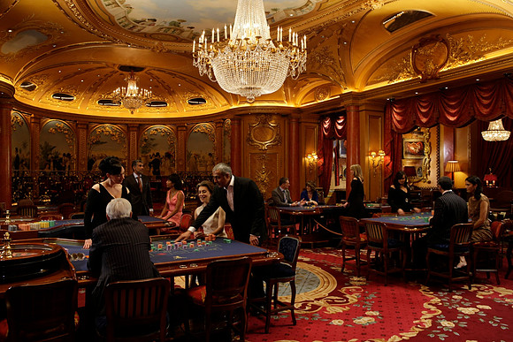 ritz_large_scale_180