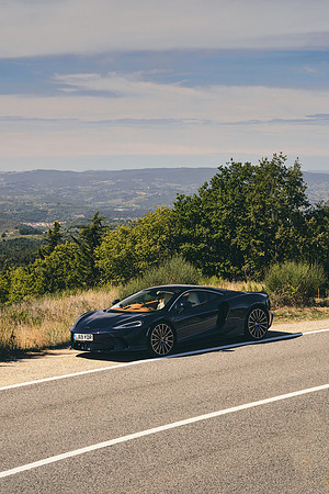 McLaren-GT-Dominic-Jmes-00543