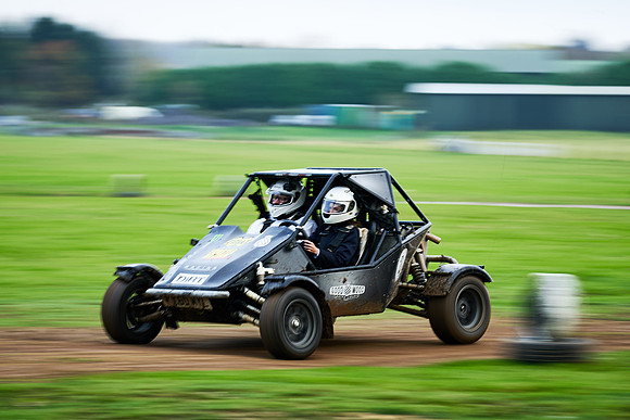 Chip-Thomas-002-DominicJames_DJ_9982