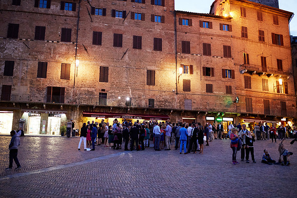 Caroline & Luciano Tattoni wedding