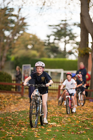 2014102020141020-Dominic-James-SJB-Triathlon-DJ141447.CR2